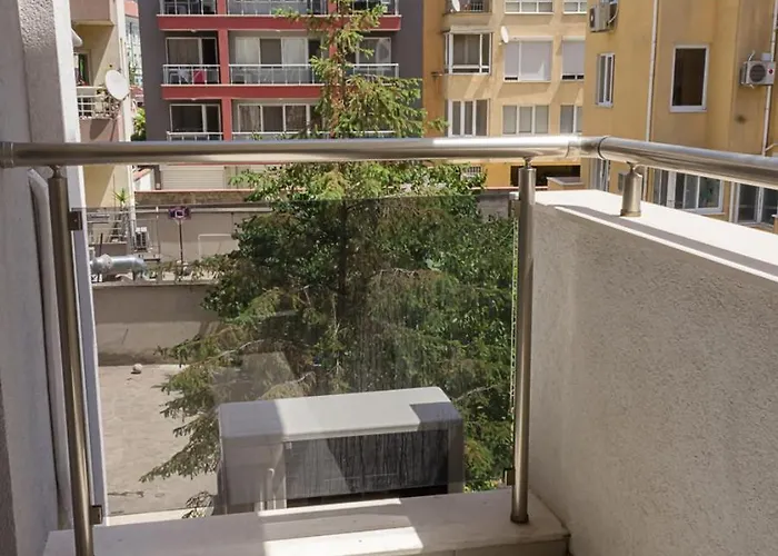 Homey 1-bd In Varna, Next To Grand Mall By Flat Mаnаger * فارنا